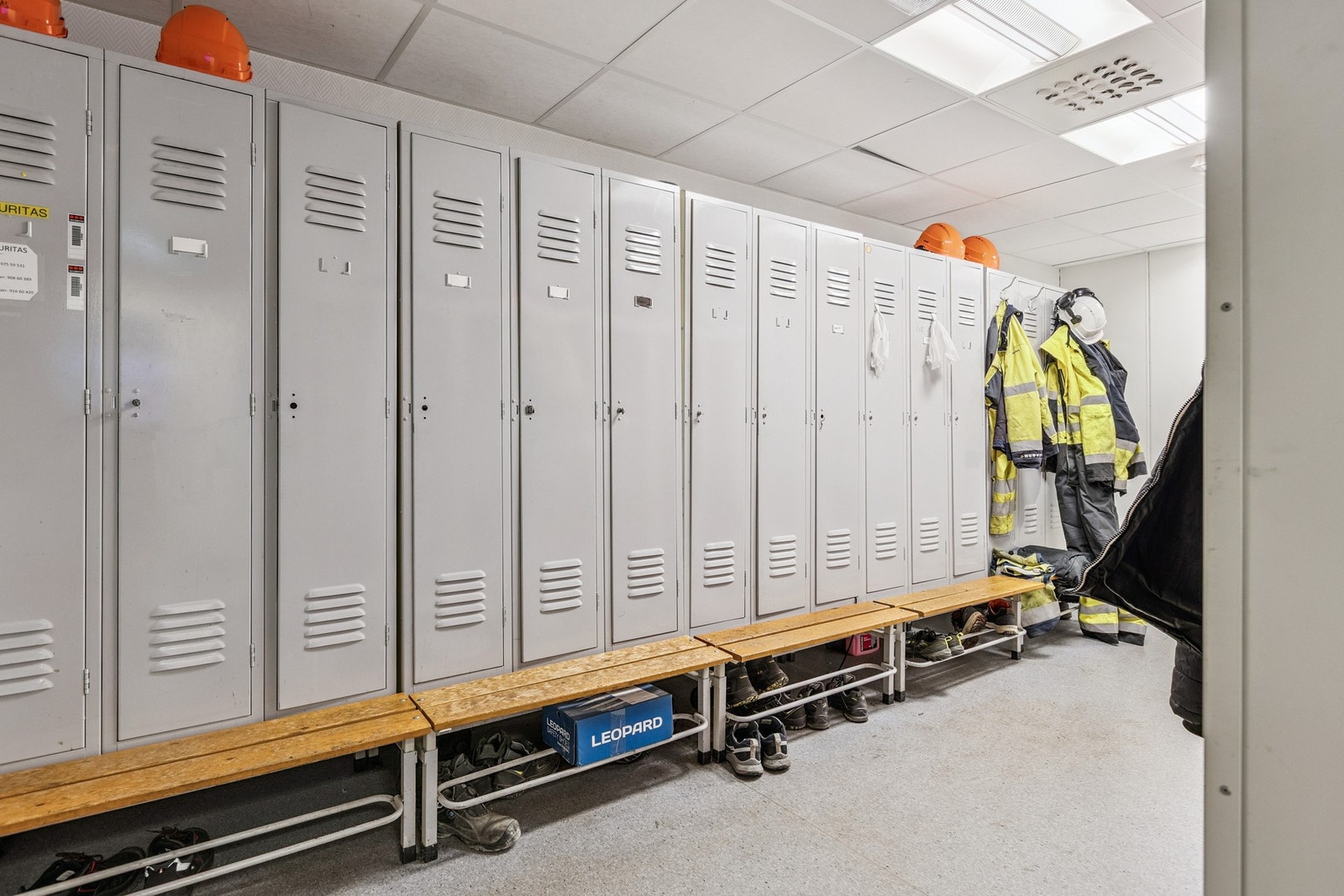 1.ets og garderobe Galleribilde