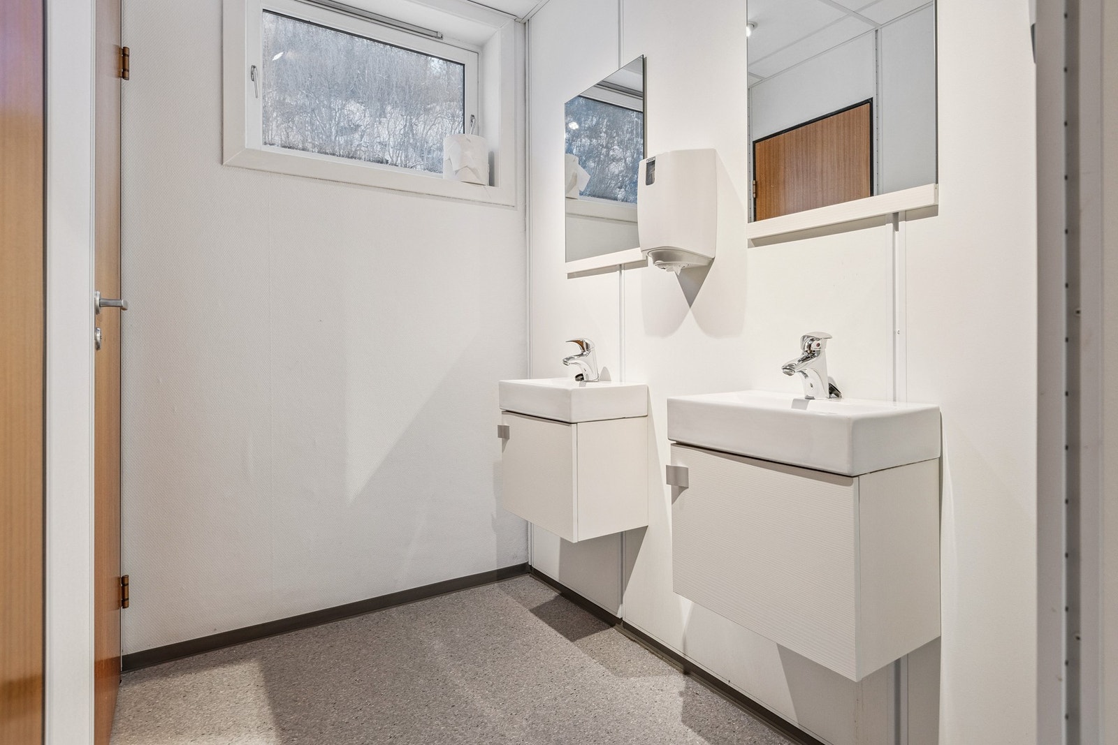 Bad og 3.ets Galleribilde