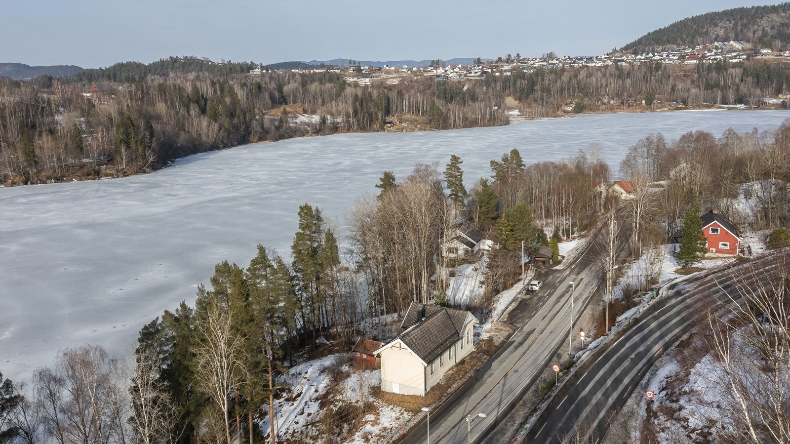Fin beliggenhet ved Fjærkilen. Foto: Danny Twang. Galleribilde