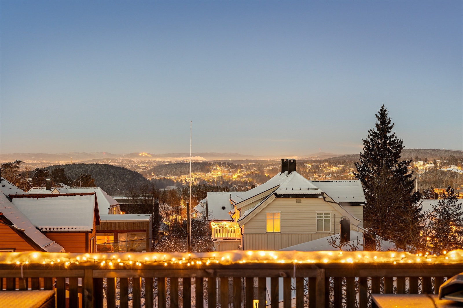 Flott utsikt innover mot Oslo Galleribilde