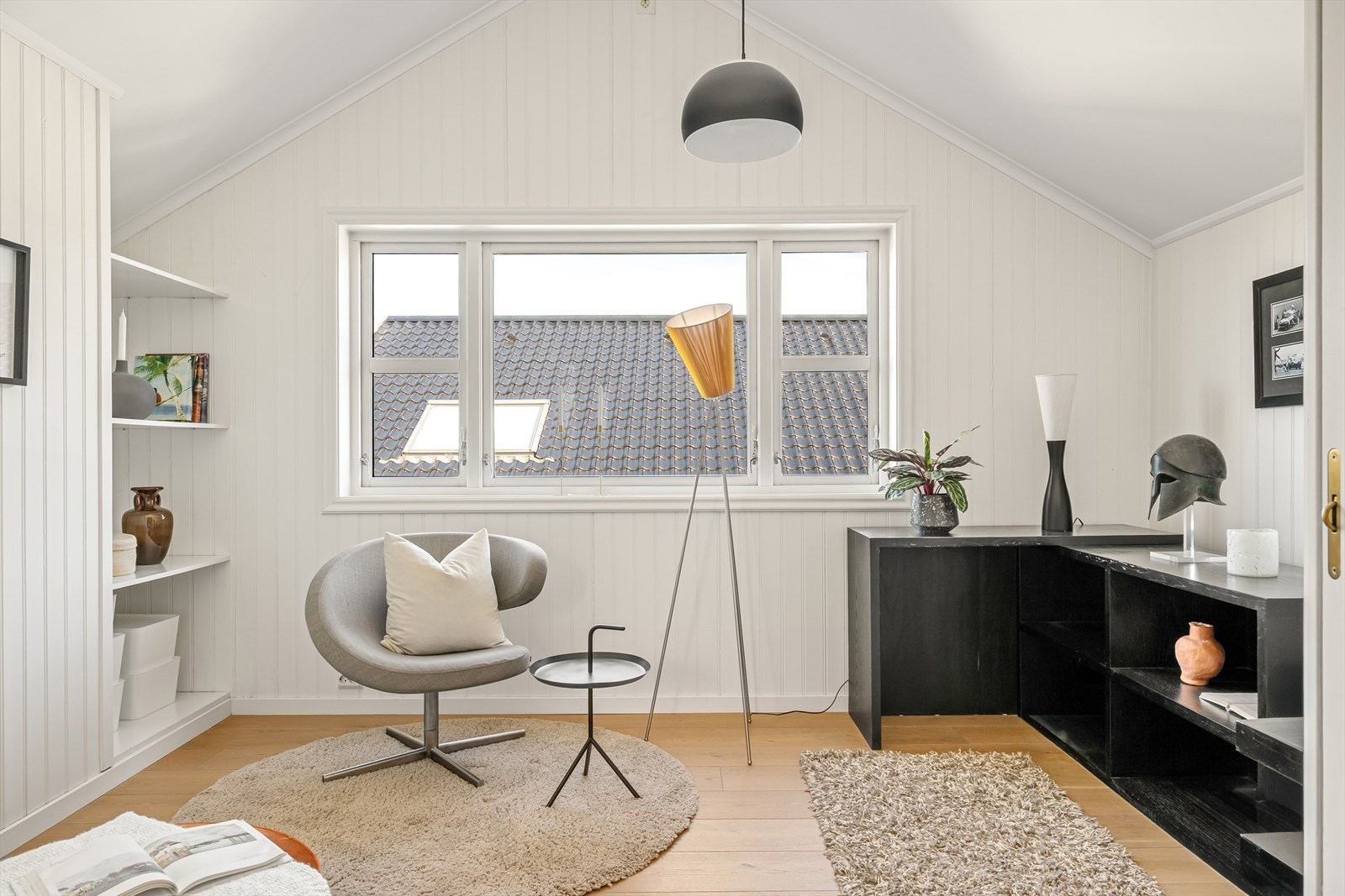 Arbeidsrom i 2. etasje som kan benyttes til det man selv måtte ønske og ha behov for. Galleribilde