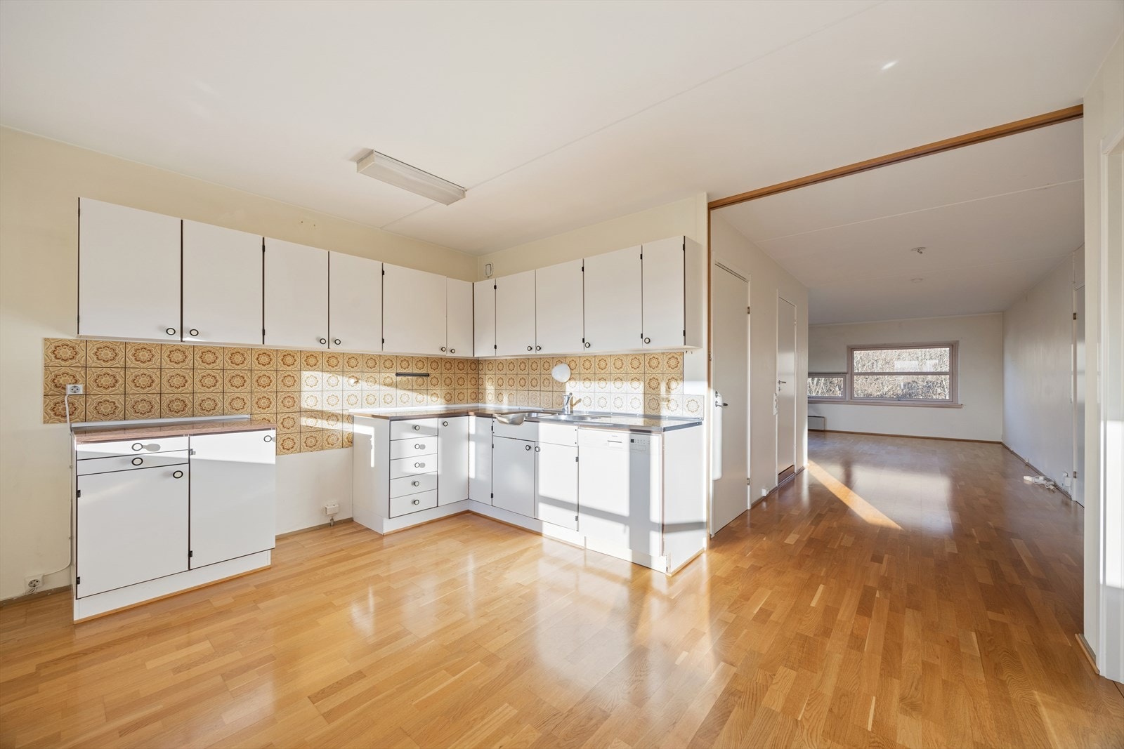 Leiligheten har et funksjonelt kjøkken med gode arbeidsforhold. Galleribilde