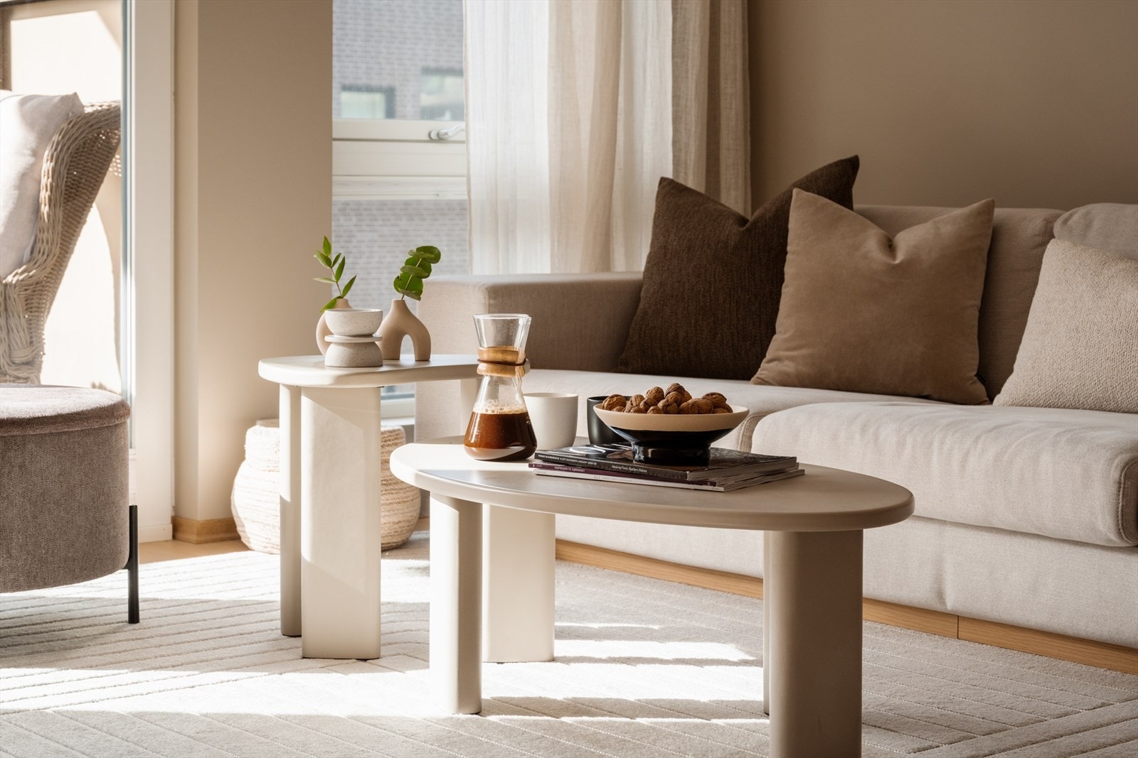 Legg merke til det fine naturlige lyset i boligen. Galleribilde