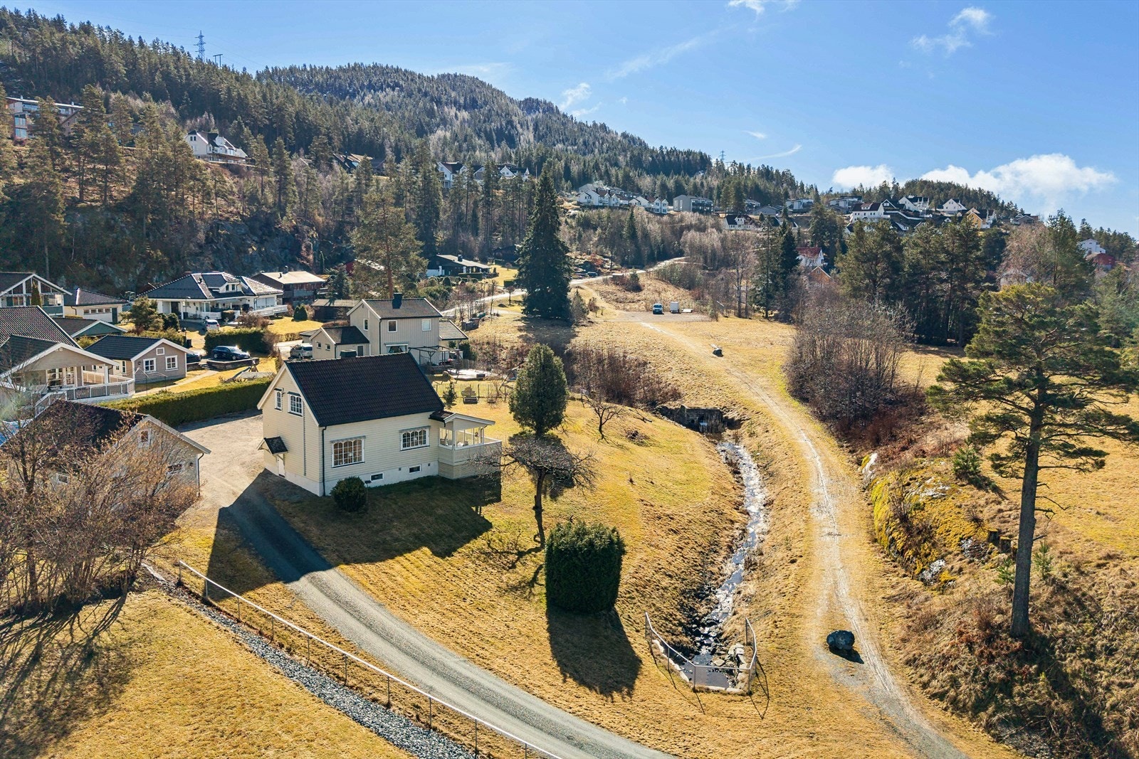 Praktisk beliggenhet med enkel tilgang til sentrum. Galleribilde