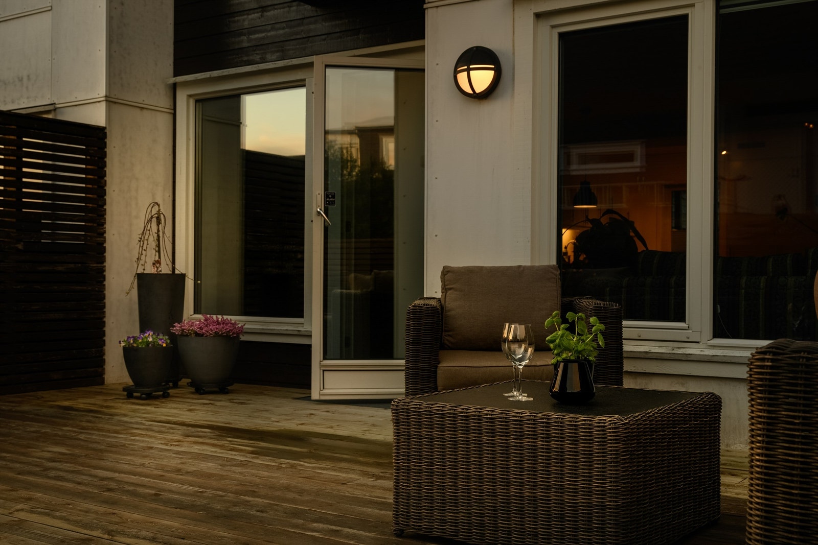 Terrasse. Galleribilde