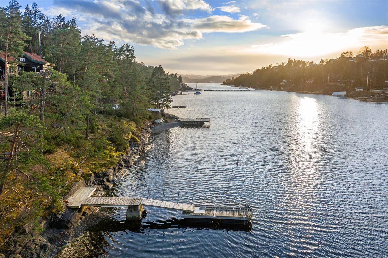 Brønnøya byr på en sjelden ro, skjermet fra biltrafikk og støy, samtidig som det ligger sentralt. Galleribilde
