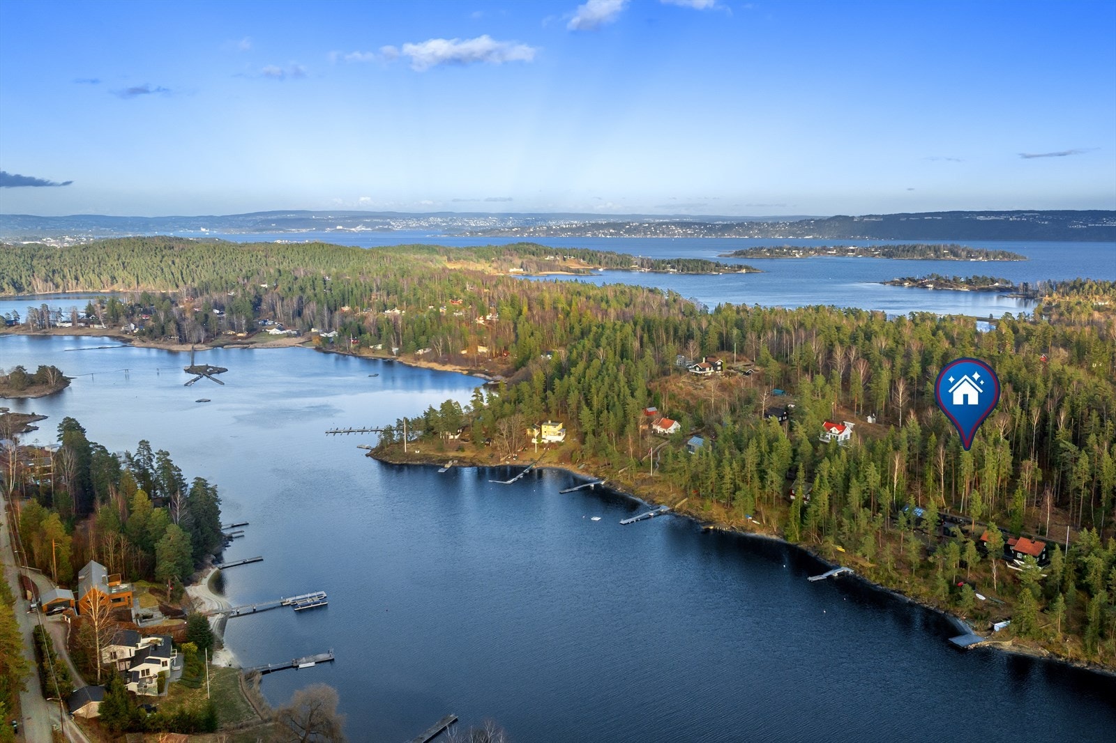 En idyllisk plassering i Oslofjorden, med kort vei til hovedstaden. Galleribilde