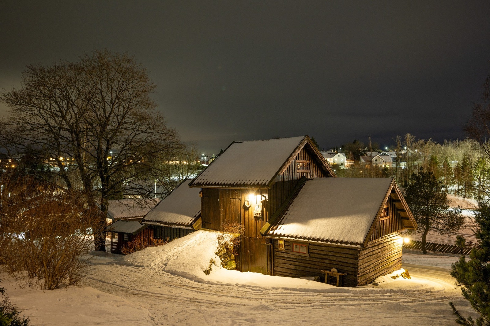 Kanskje kommer nissen på låvebesøk til den nye huseieren... Galleribilde