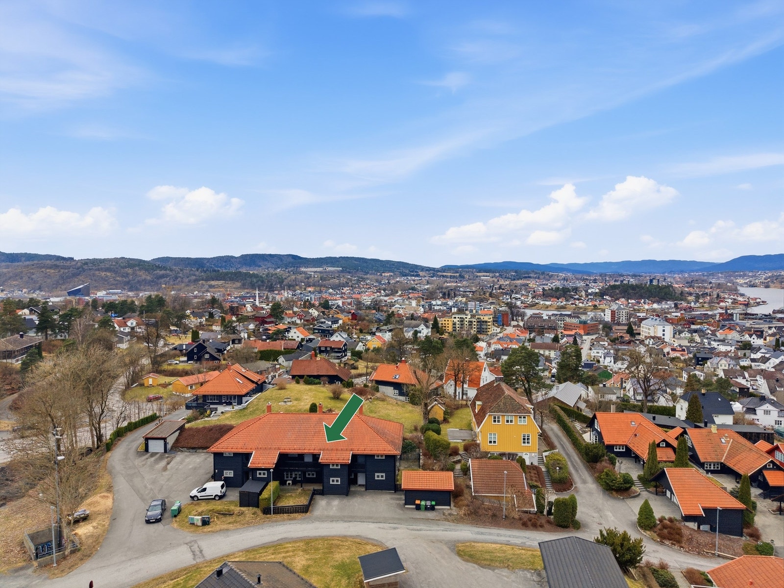 Krogsveen v/Sander Stølan presenterer Lilleåsvegen 23E!
Foto: A7 Media Galleribilde