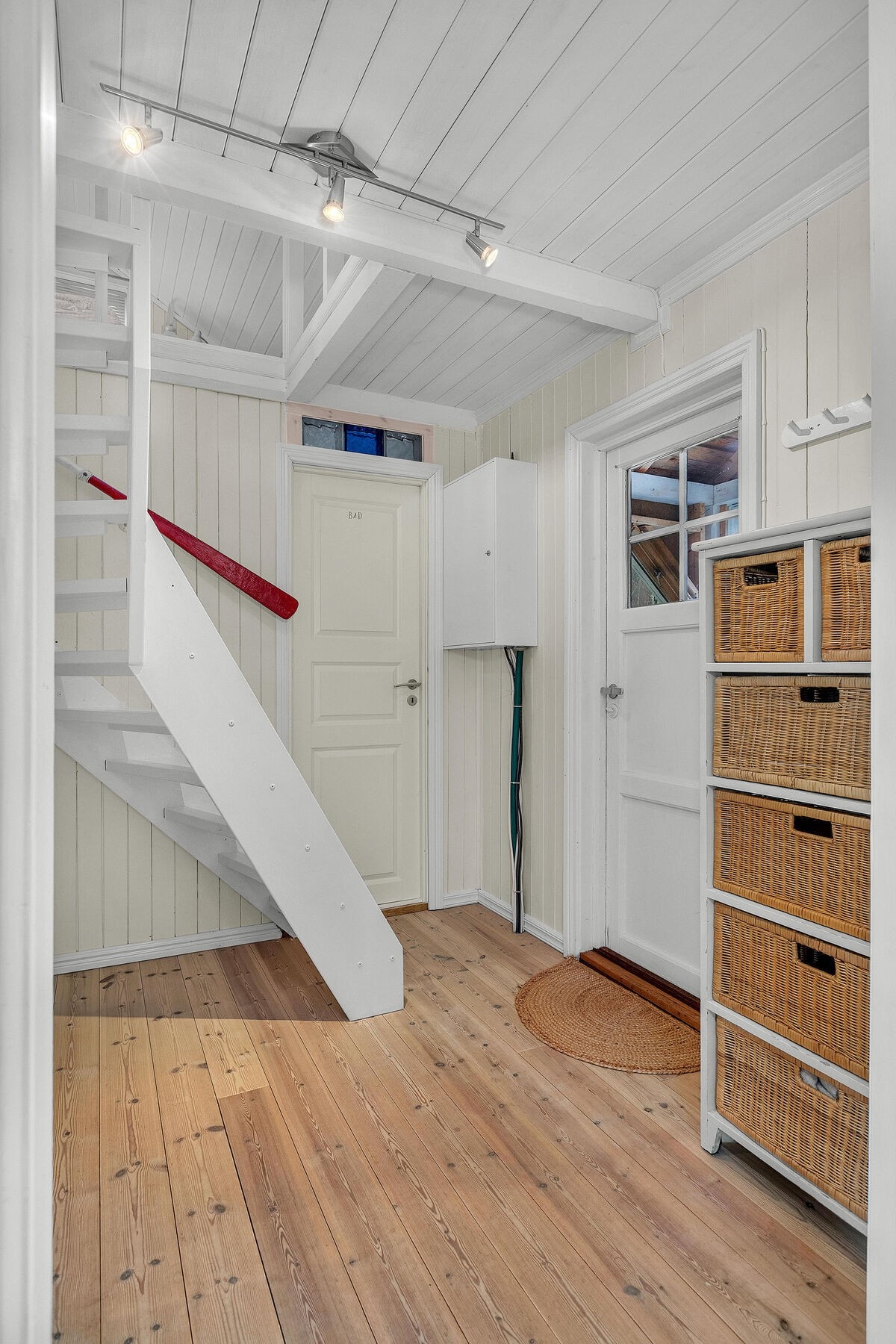 Gang/ trapp til loft Galleribilde