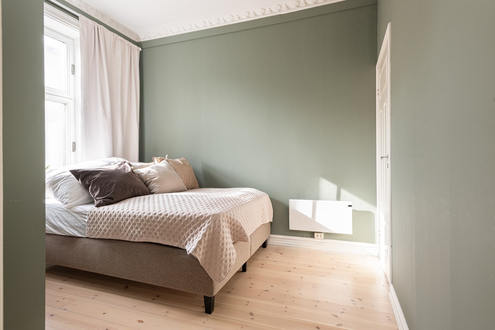 Soverom nr. 2 Galleribilde