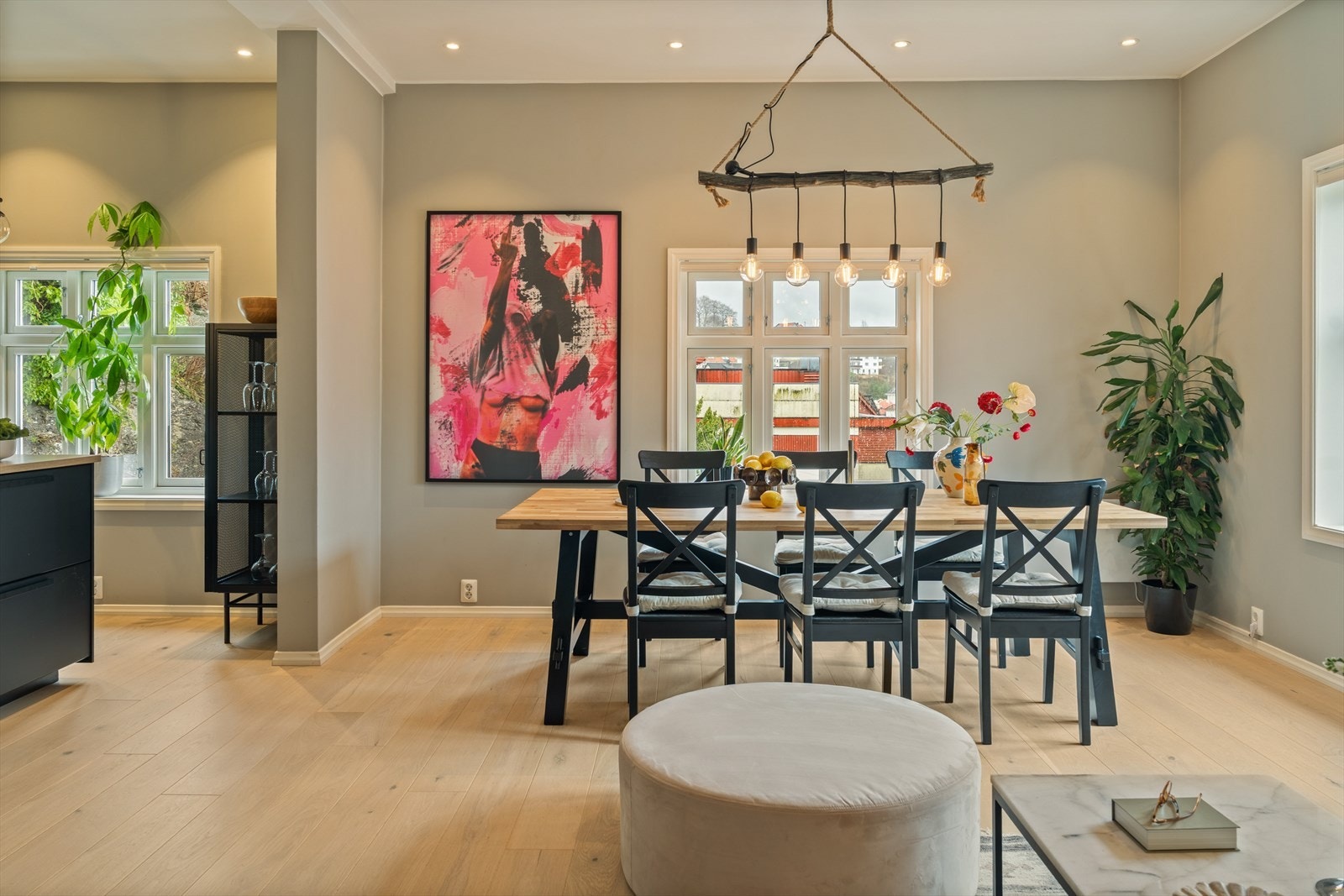 Aktiv Eiendomsmegling ved Ola Øverland har gleden av å presentere Schweigårds vei 32! Foto: Quinn, Petter Tran. Galleribilde