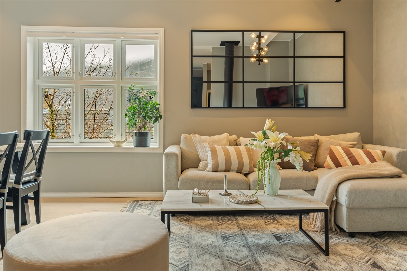 Perfekt for både avslapning og sosiale sammenkomster. Galleribilde