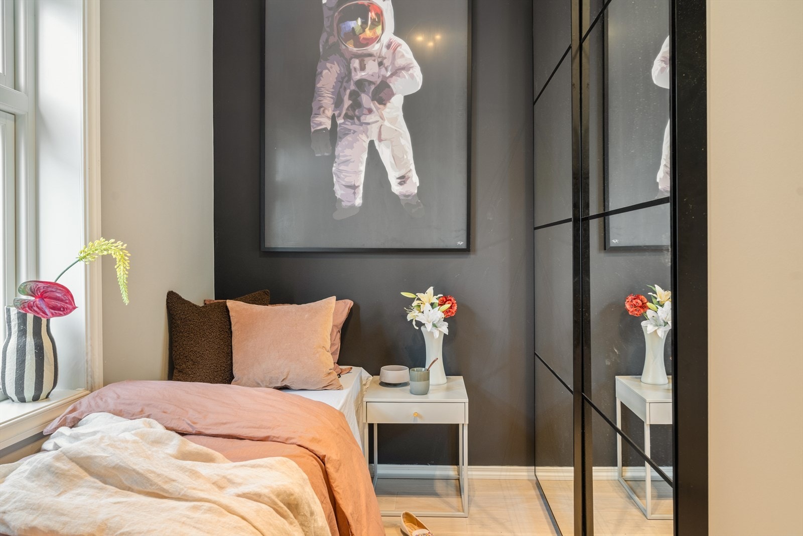 Rommene oppleves som rolige og behagelige. Galleribilde