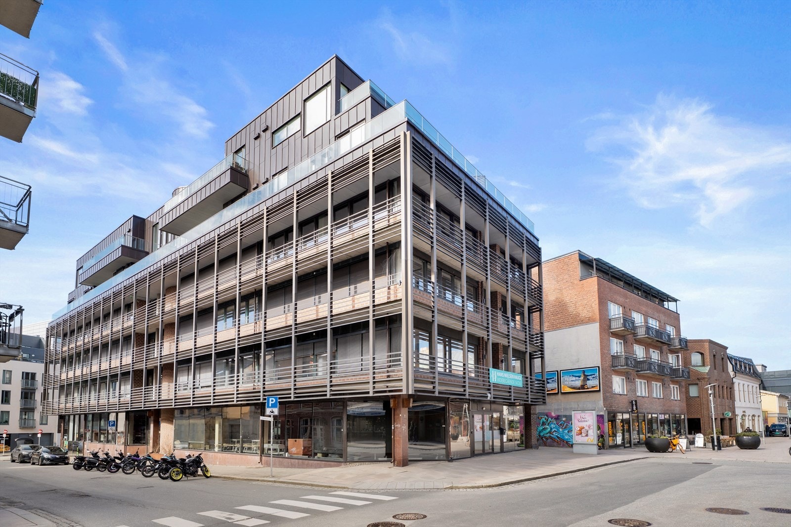 Bo urbant i byens fineste bystrøk med alt sentrum har å tilby rett utenfor døren! Galleribilde