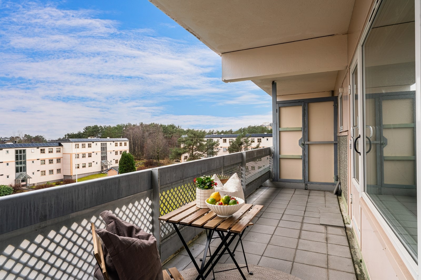 - Den direkte utgangen fra stuen gjør balkongen lett tilgjengelig - Galleribilde