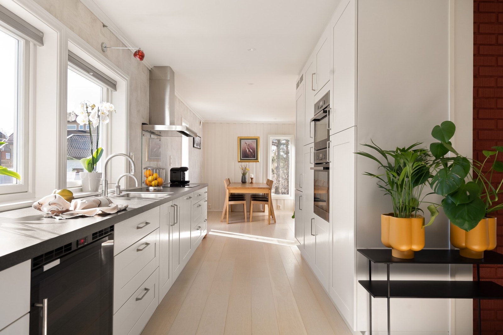 Kjøkkeninnredning fra STRAI levert 2014 Galleribilde