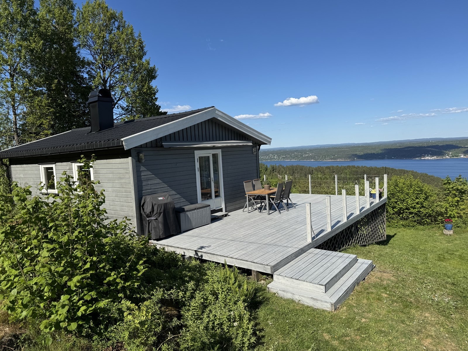 Velkommen til Nedre Husebykollen 12! Galleribilde