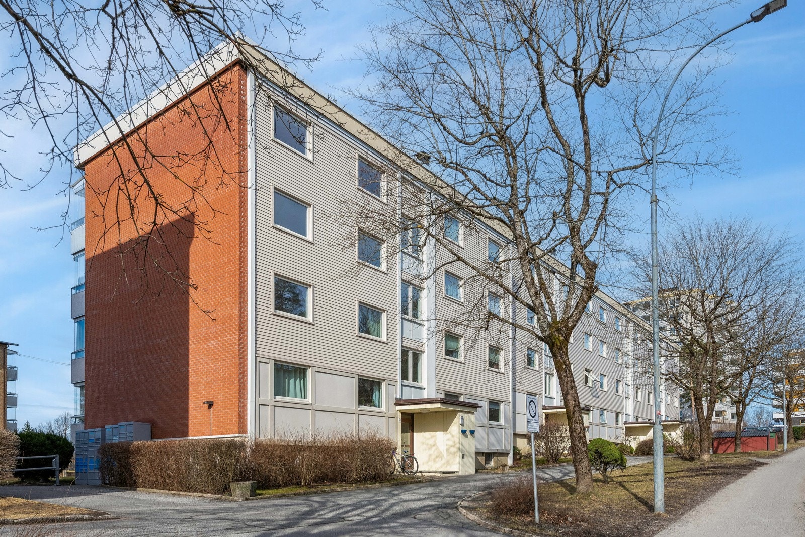 Fasade fra inngangsparti. Galleribilde
