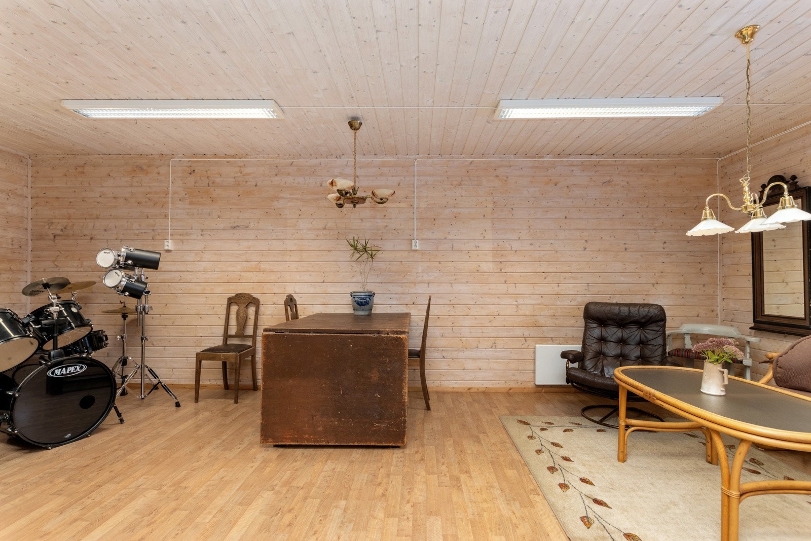 Stort rom i sokkel Galleribilde