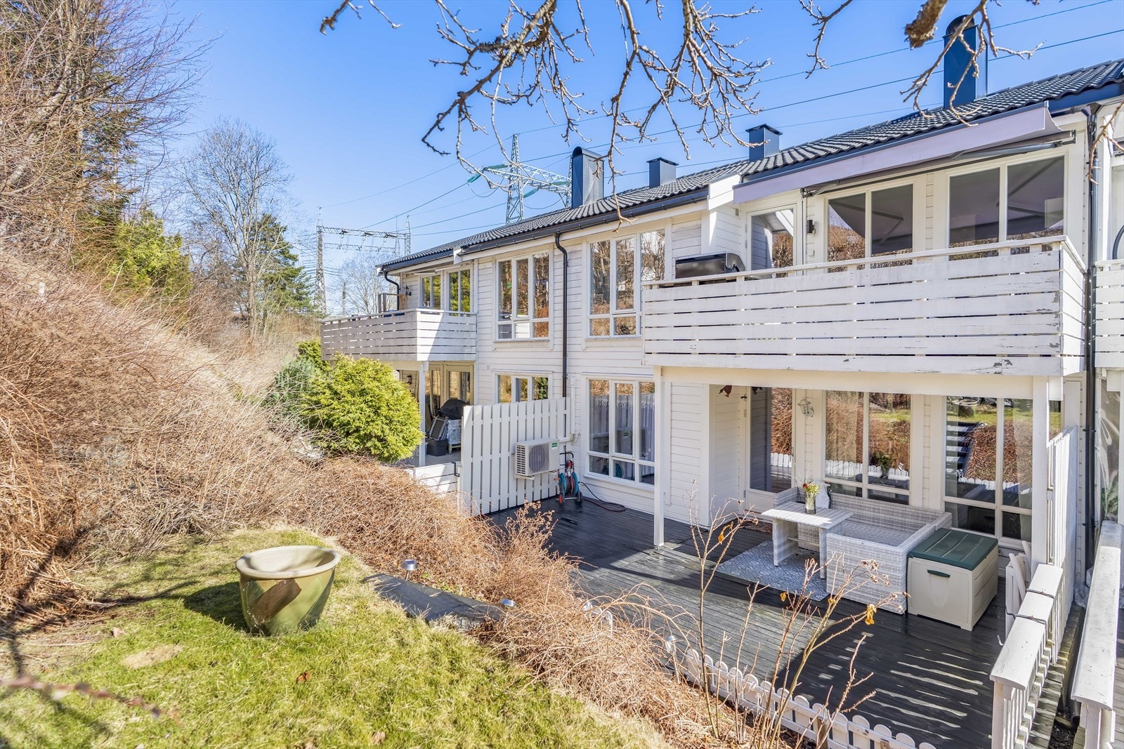 Magnar Steen v/Nordvik eiendomsmegling ønsker velkommen til Gamleveien 21B! Foto: Stefan Borup. Galleribilde