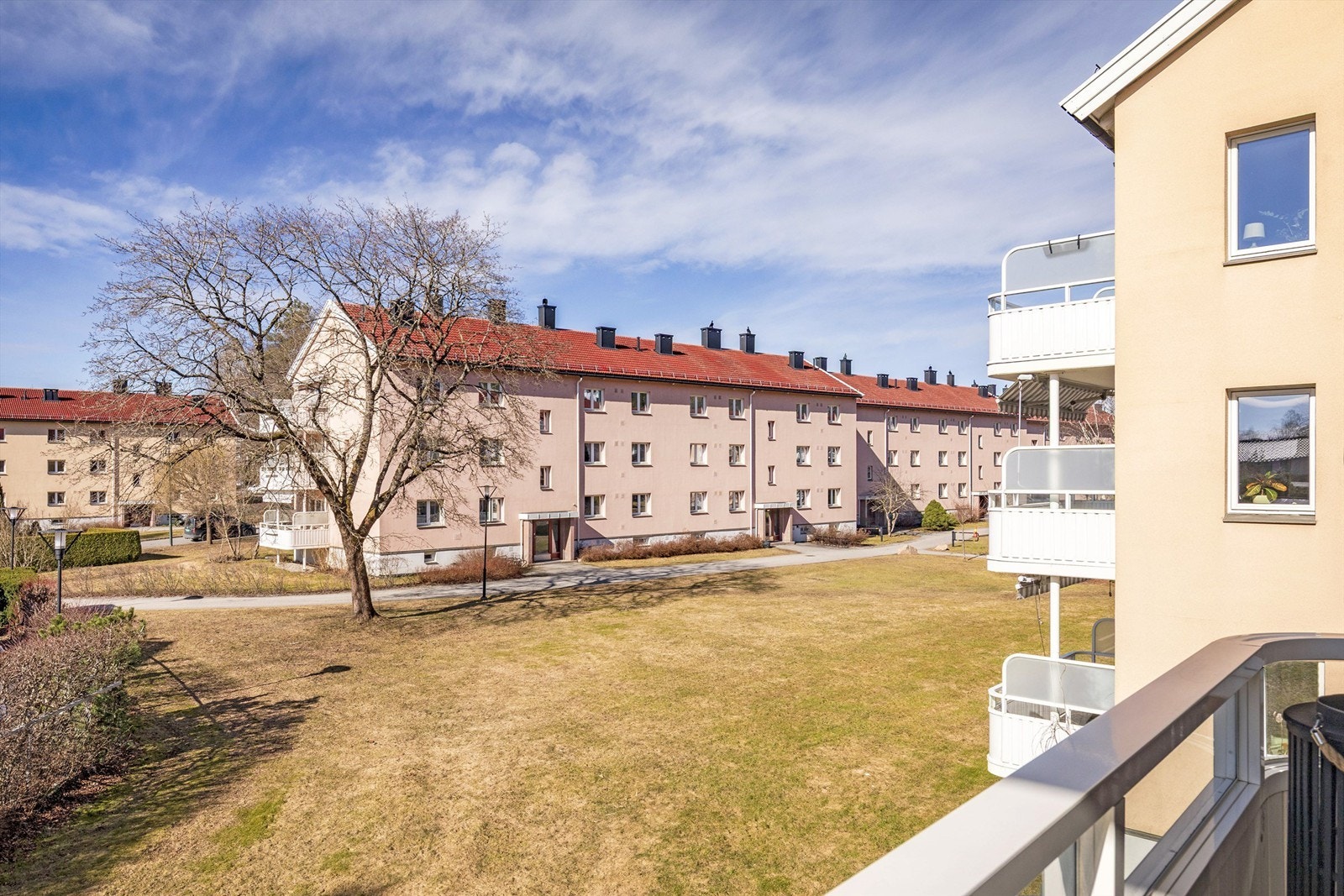Utsikt fra balkongen Galleribilde