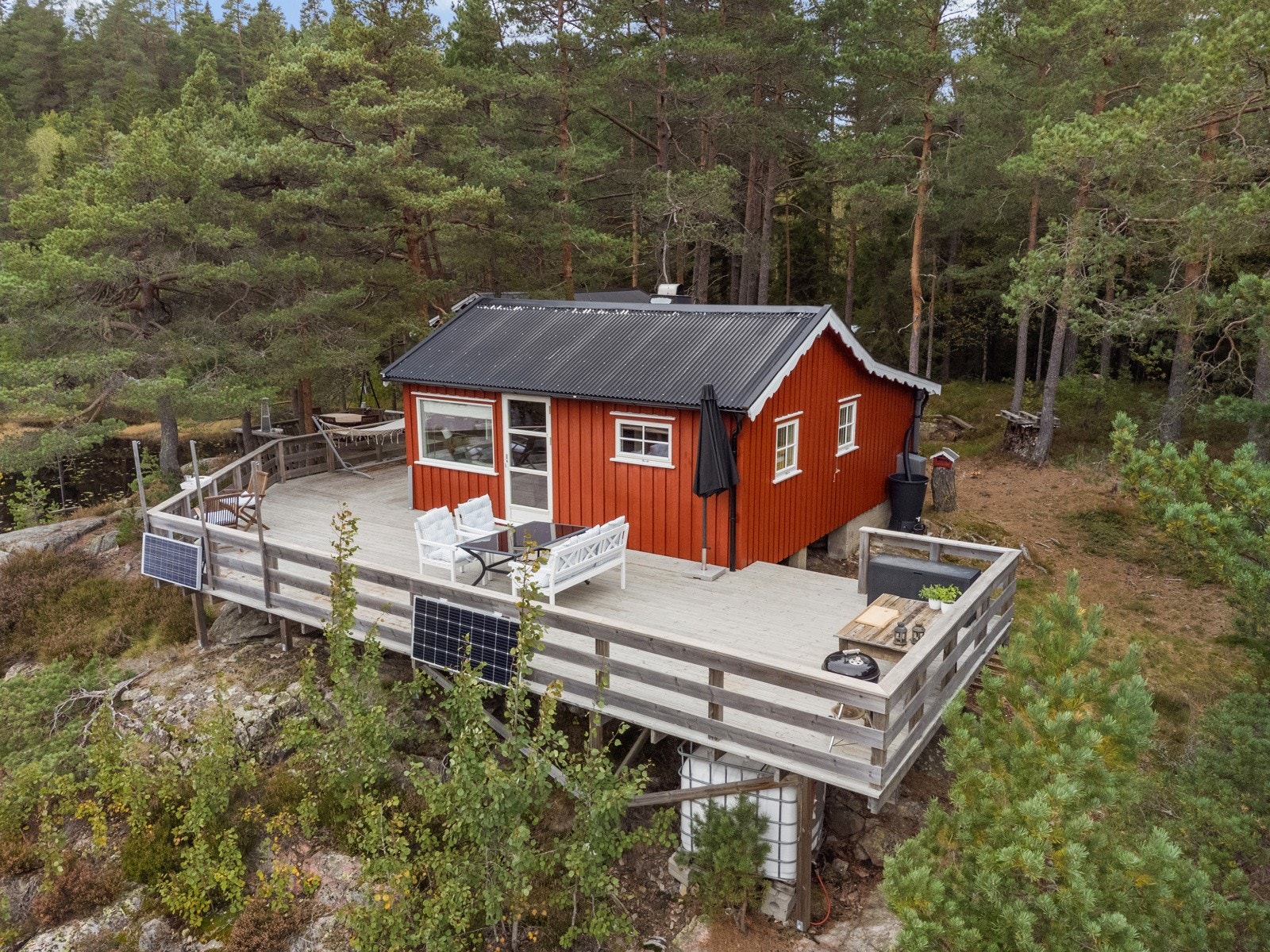 Hytta er vesentlig oppgradert de siste årene Galleribilde