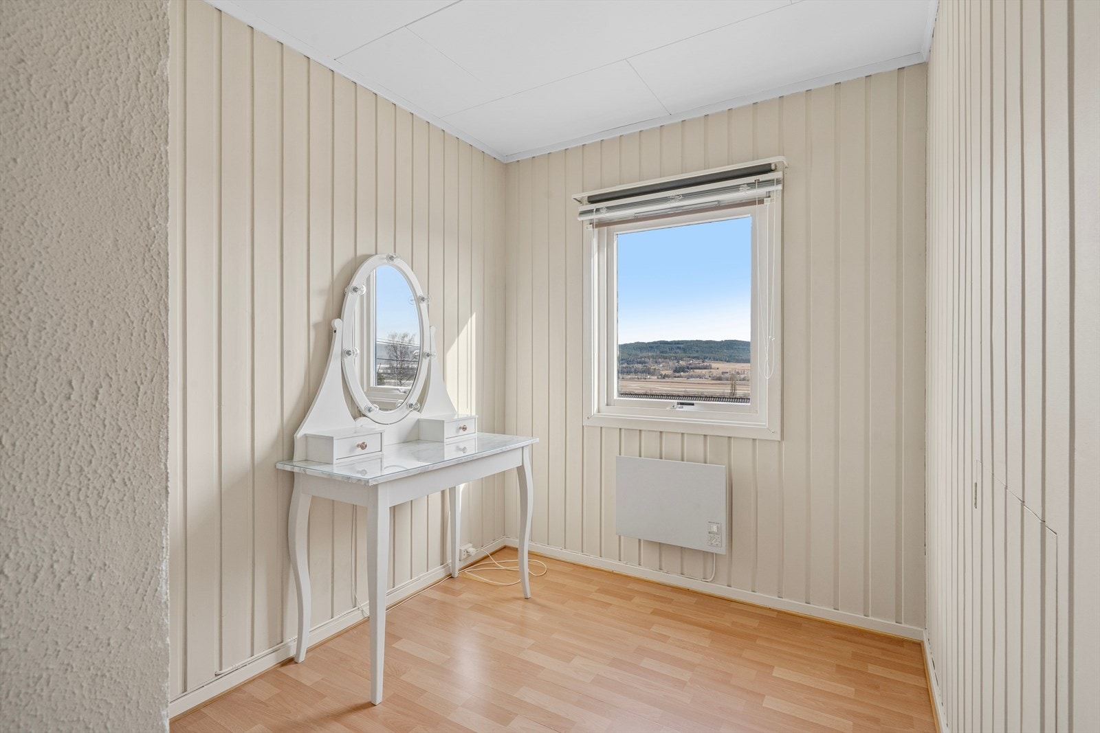 Egen del av lofstuen som f. eks. kan innredes som kontor Galleribilde