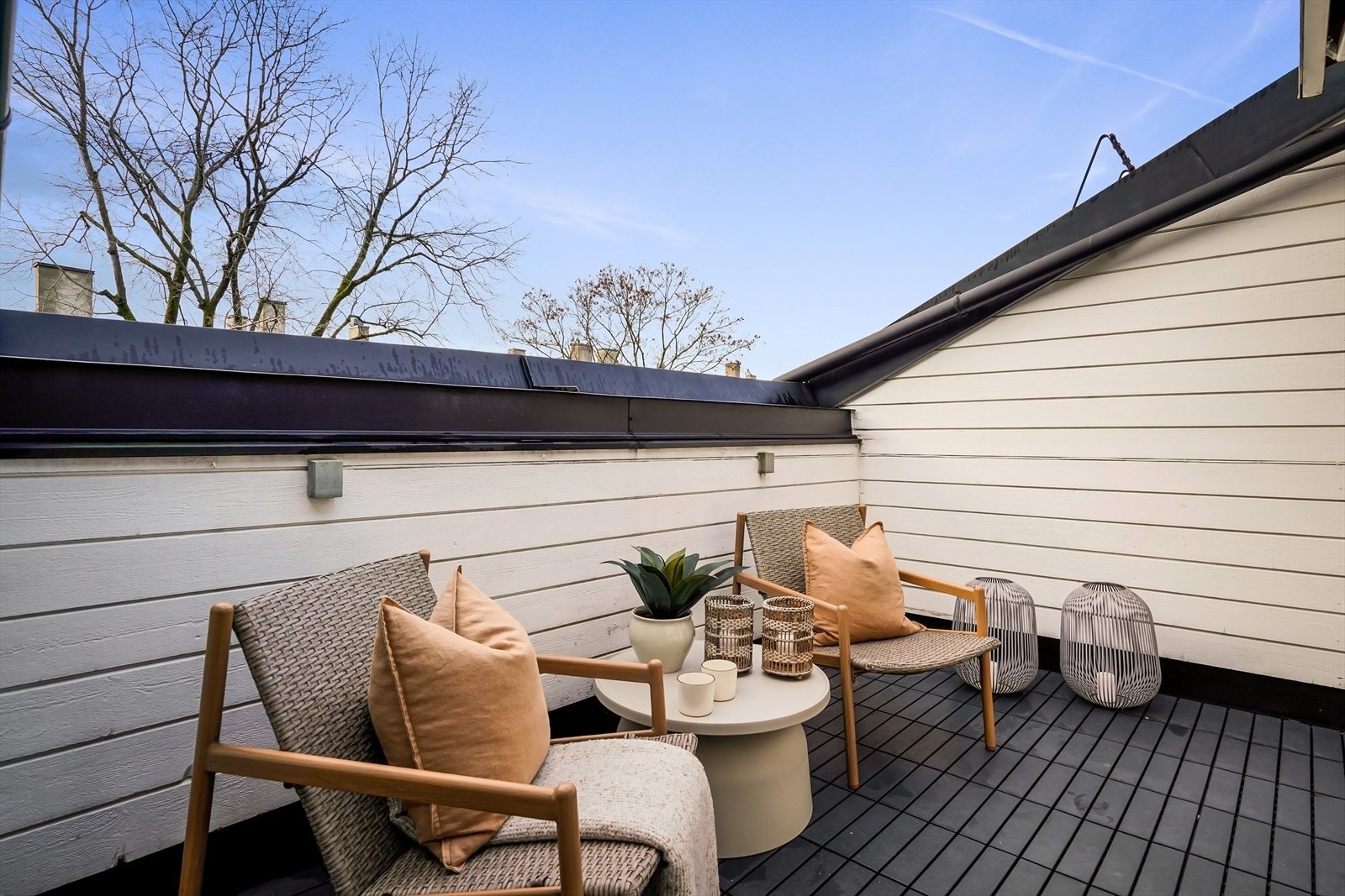 Terrassen er utstyrt med markise. Galleribilde