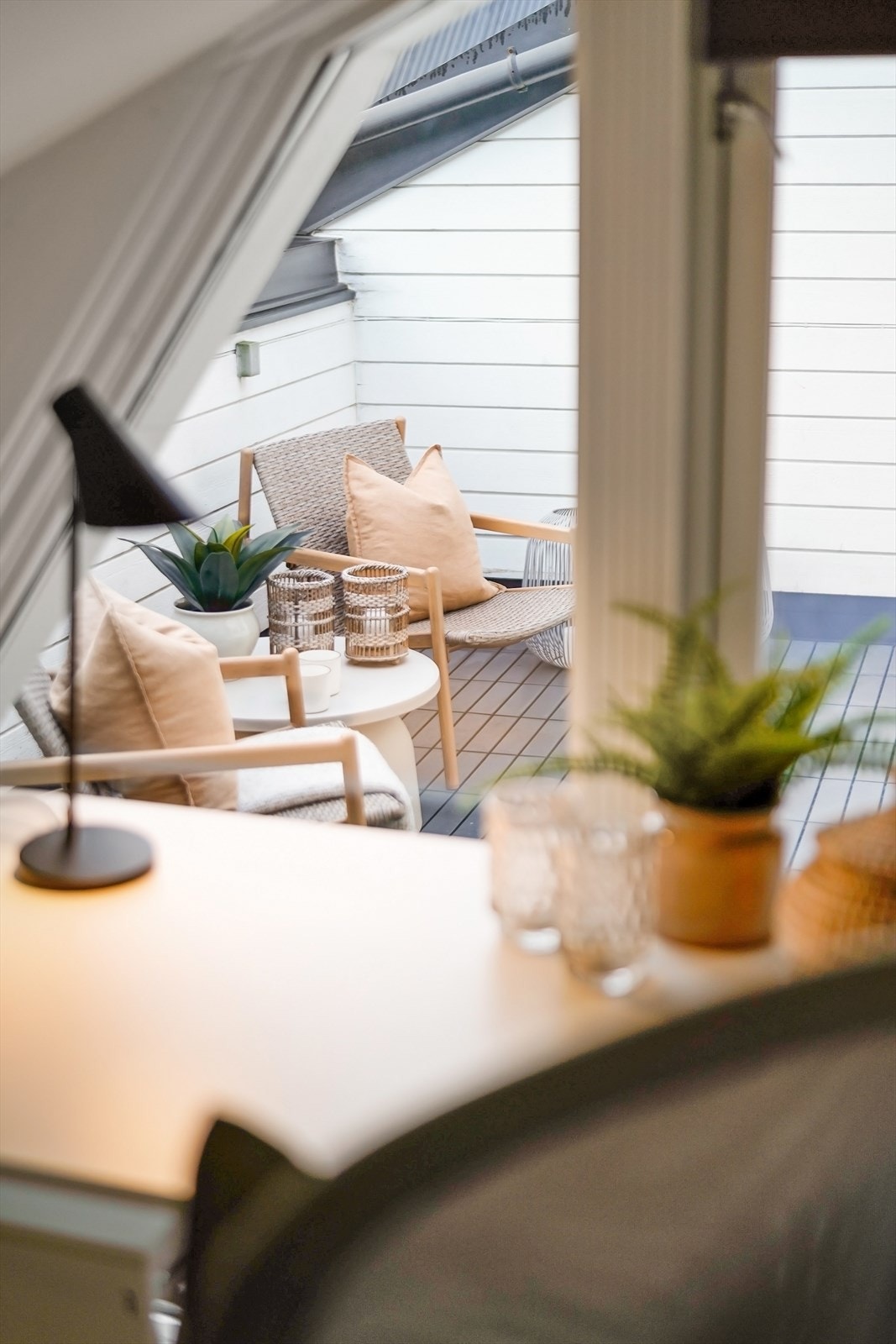 Koselig utsyn til terrasse. Galleribilde