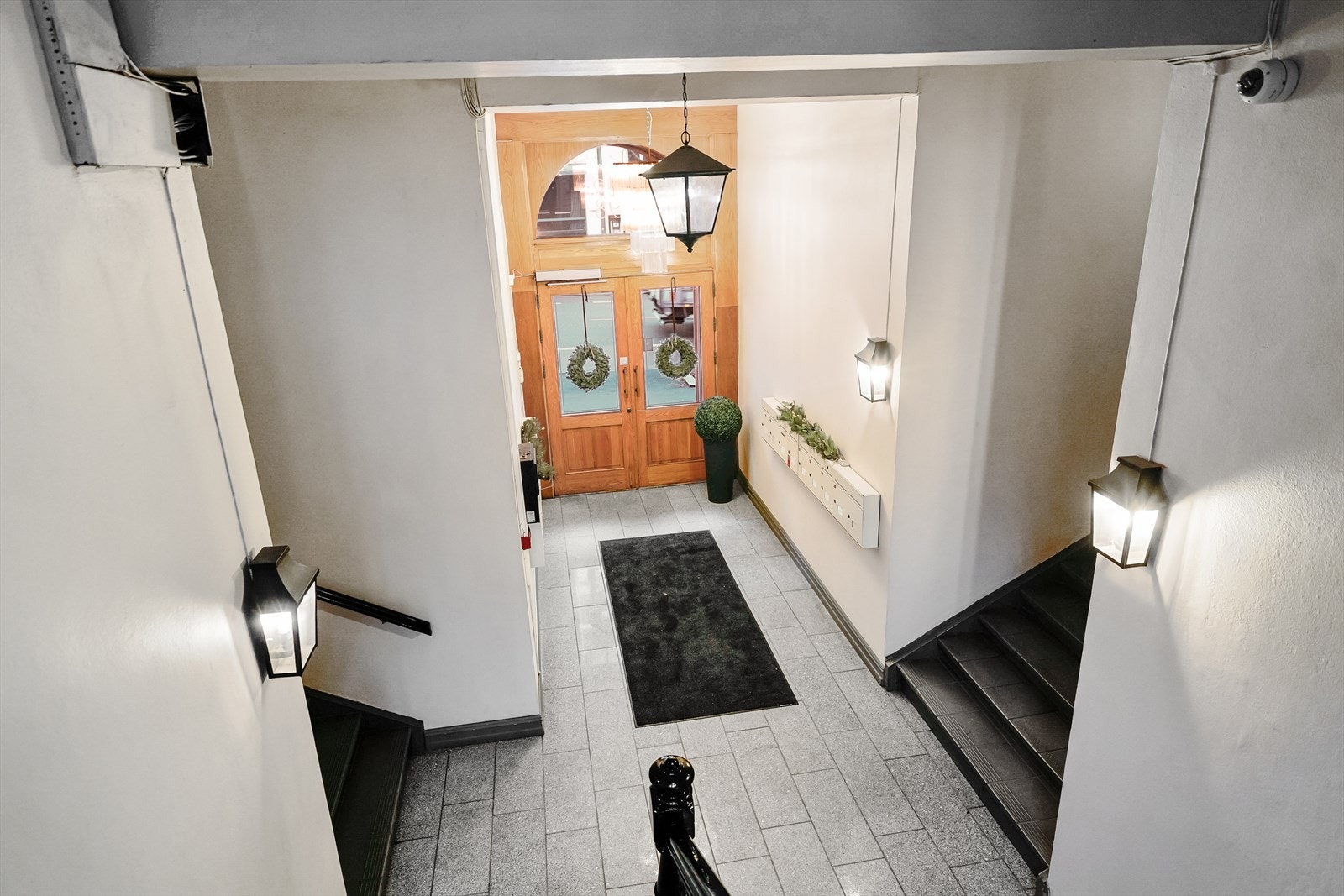 Felles inngangsparti. Galleribilde