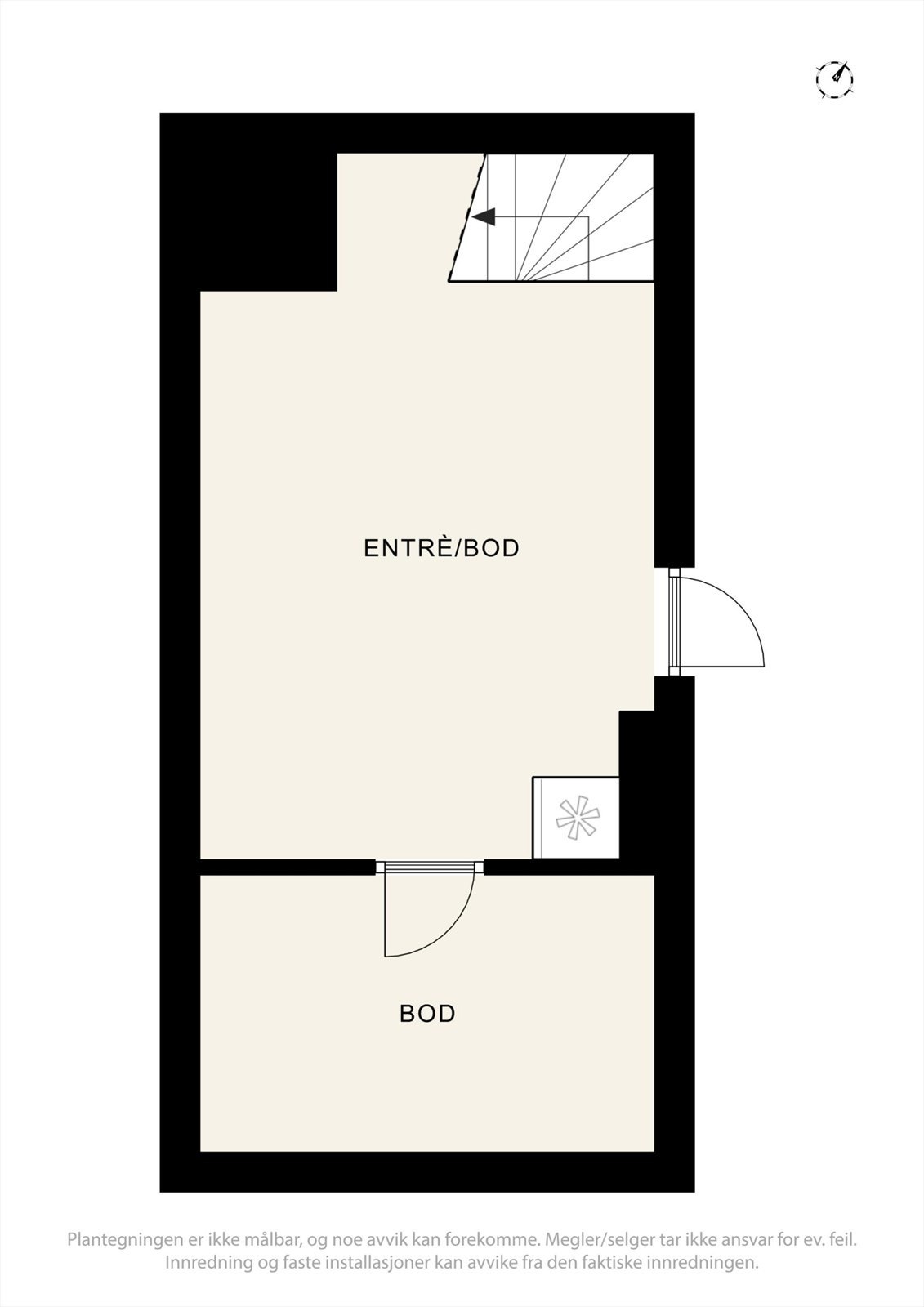 Underetasje tilhørende hoveddel med god lagringsplass (se punkt "ferdigattest"). Galleribilde