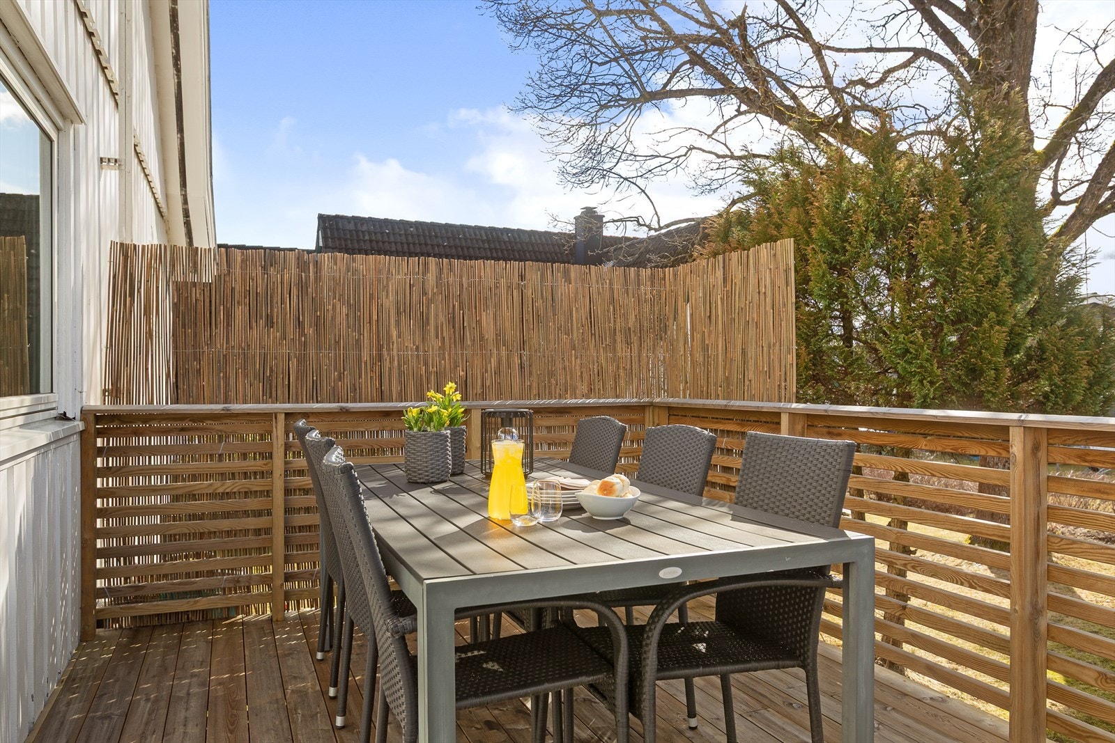 Fin og skjermet terrasseplatting Galleribilde
