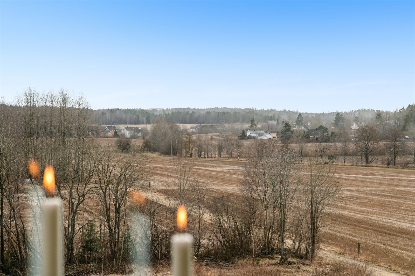 Her bor du landlig og sentralt. Galleribilde