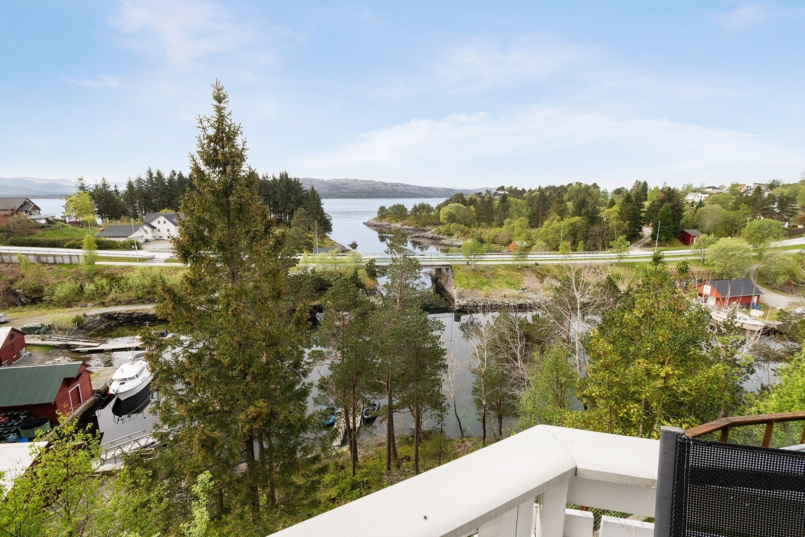 Sørvendte altan utenfor stue Galleribilde