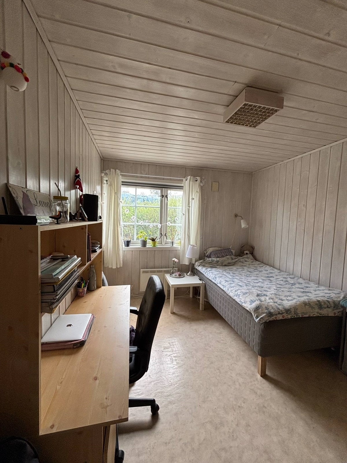 Kjeller hybel 2. Galleribilde