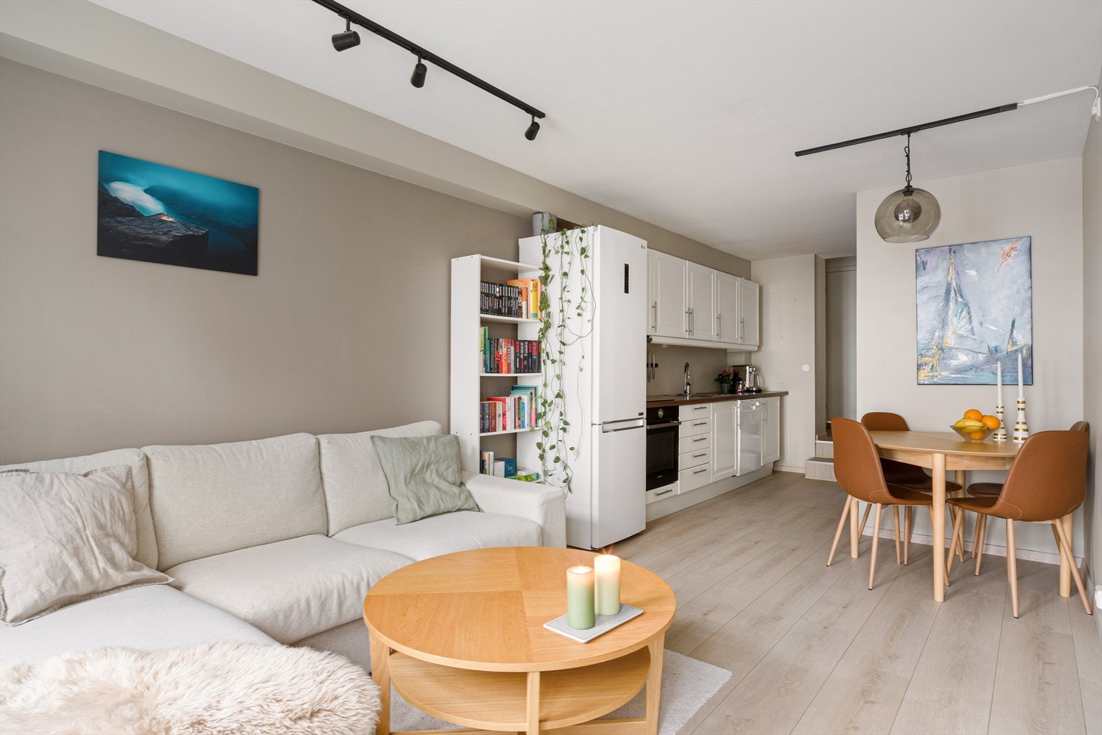 Nordvik Bolig v/Thomas Birkeland har gleden av presentere Nedre Dalgate 16A! Foto: Per Bendiksen. Galleribilde