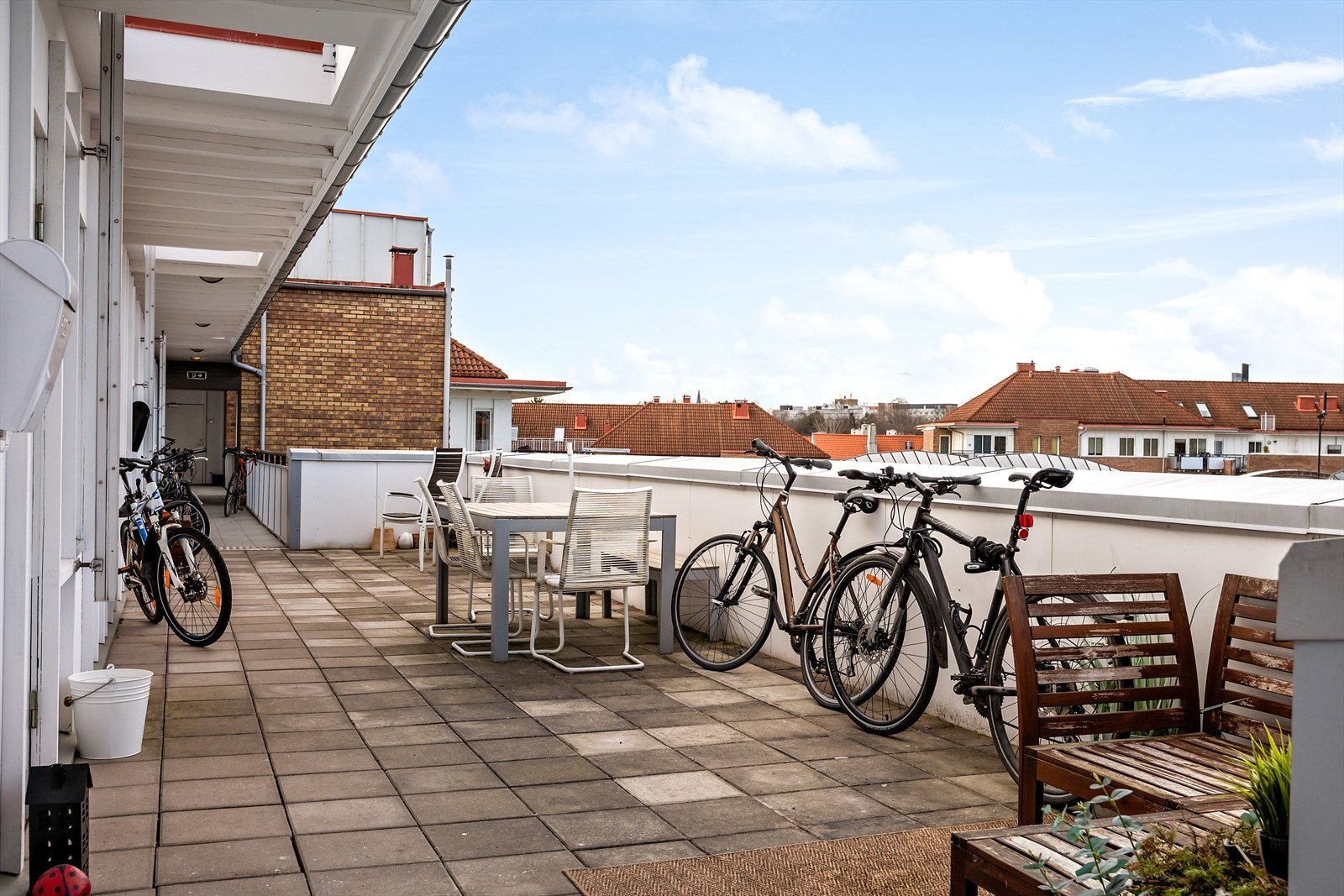 Felles takterrasse i samme etasje som leiligheten ligger Galleribilde