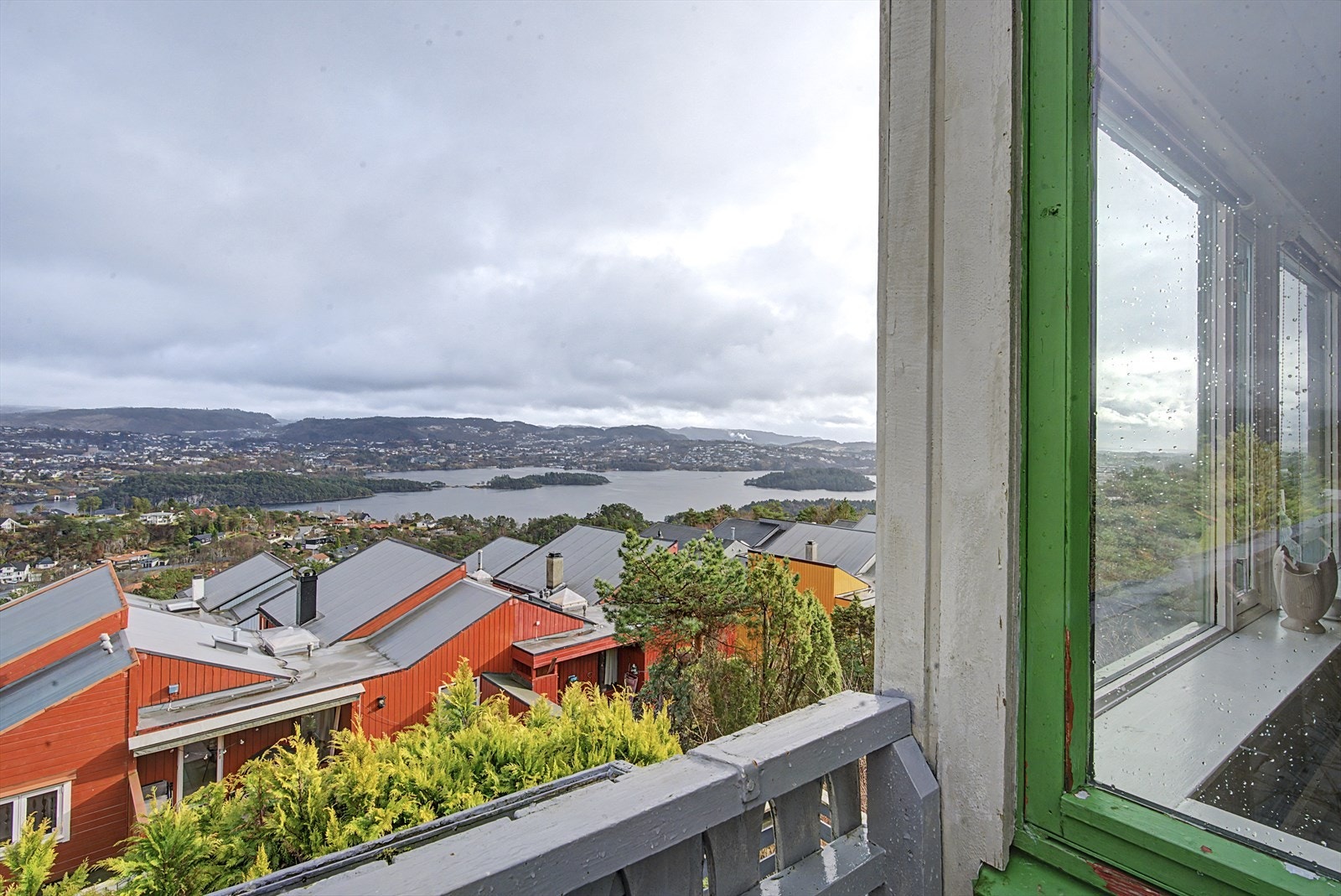 og ikke minst fantastisk utsikt! Galleribilde