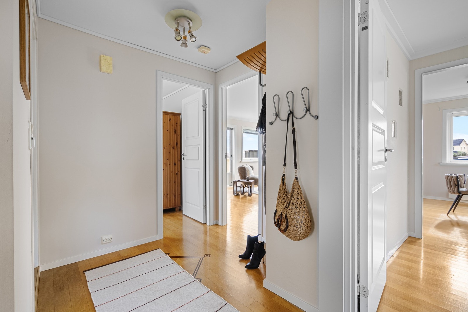 1. etg - Gang Galleribilde