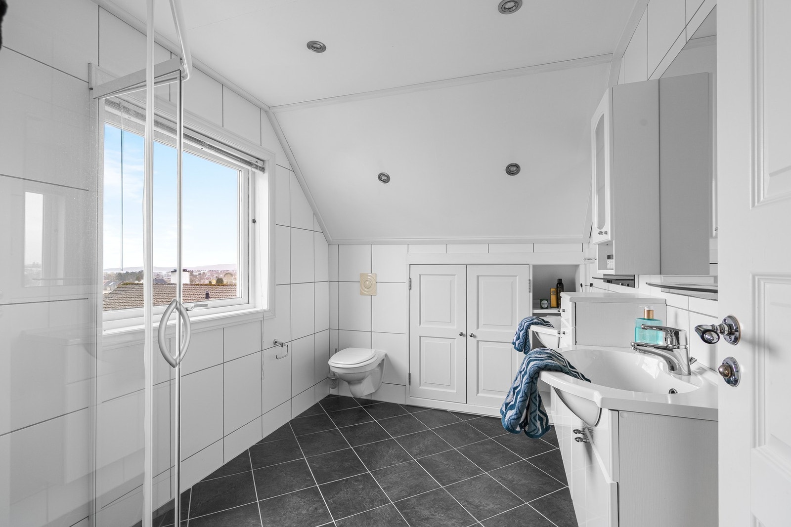 2. etg - Bad Galleribilde