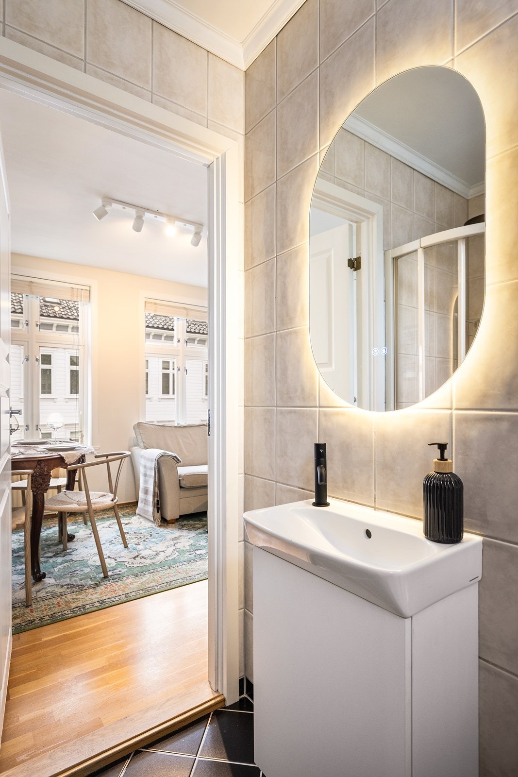 Det er varmekabler i gulv. Galleribilde