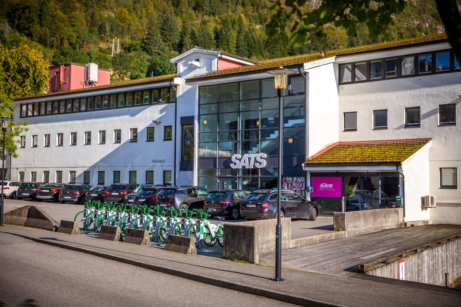 SATS ligger kun få minutters gange unna boligen. Galleribilde