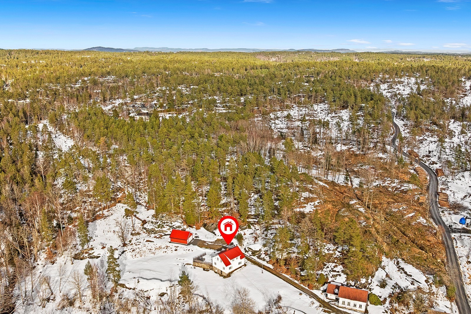 Ønsker du visning? Ta kontakt med eiendomsmegler Guro Hana, t.9425 4652, for nærmere avtale. Galleribilde
