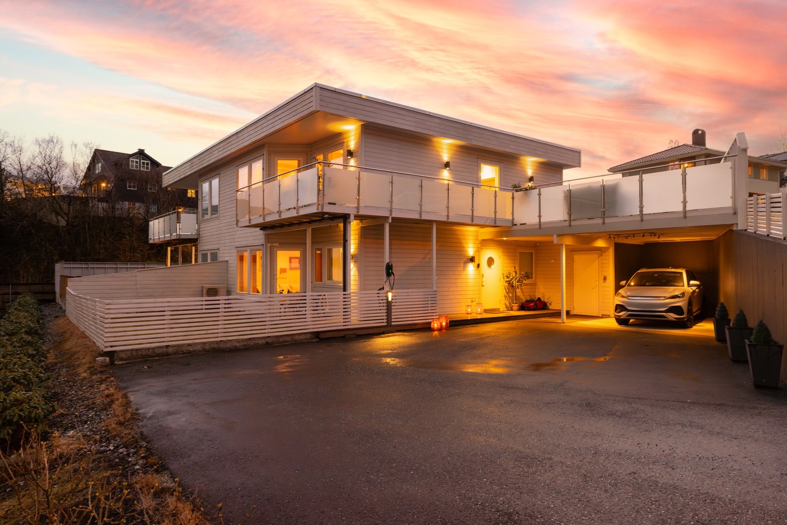 Morviklien 10 presenteres av EIE eiendomsmegling ved Helene K. Mathiesen (Foto: Alexander Vie og Nathalie Reinholdtsen) Galleribilde