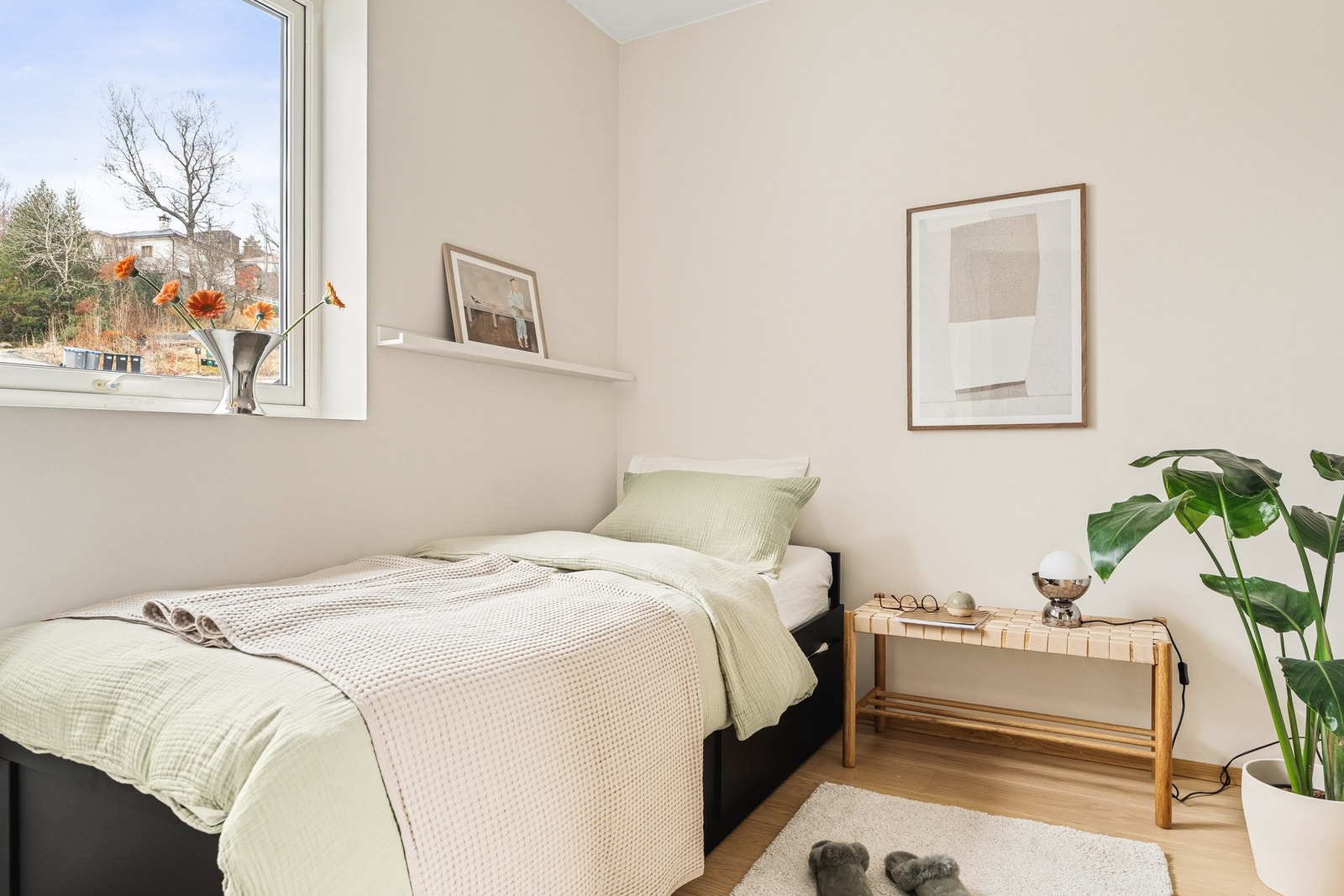 Vindusflater som slipper inn rikelig med lys. Galleribilde