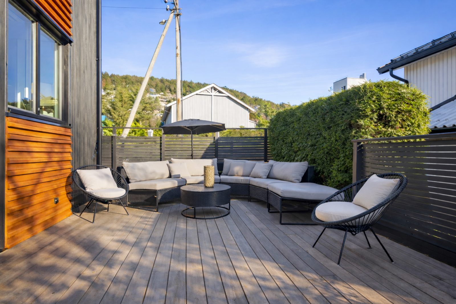 Bildet er KI-generert for å illustrere sommerforhold. Galleribilde