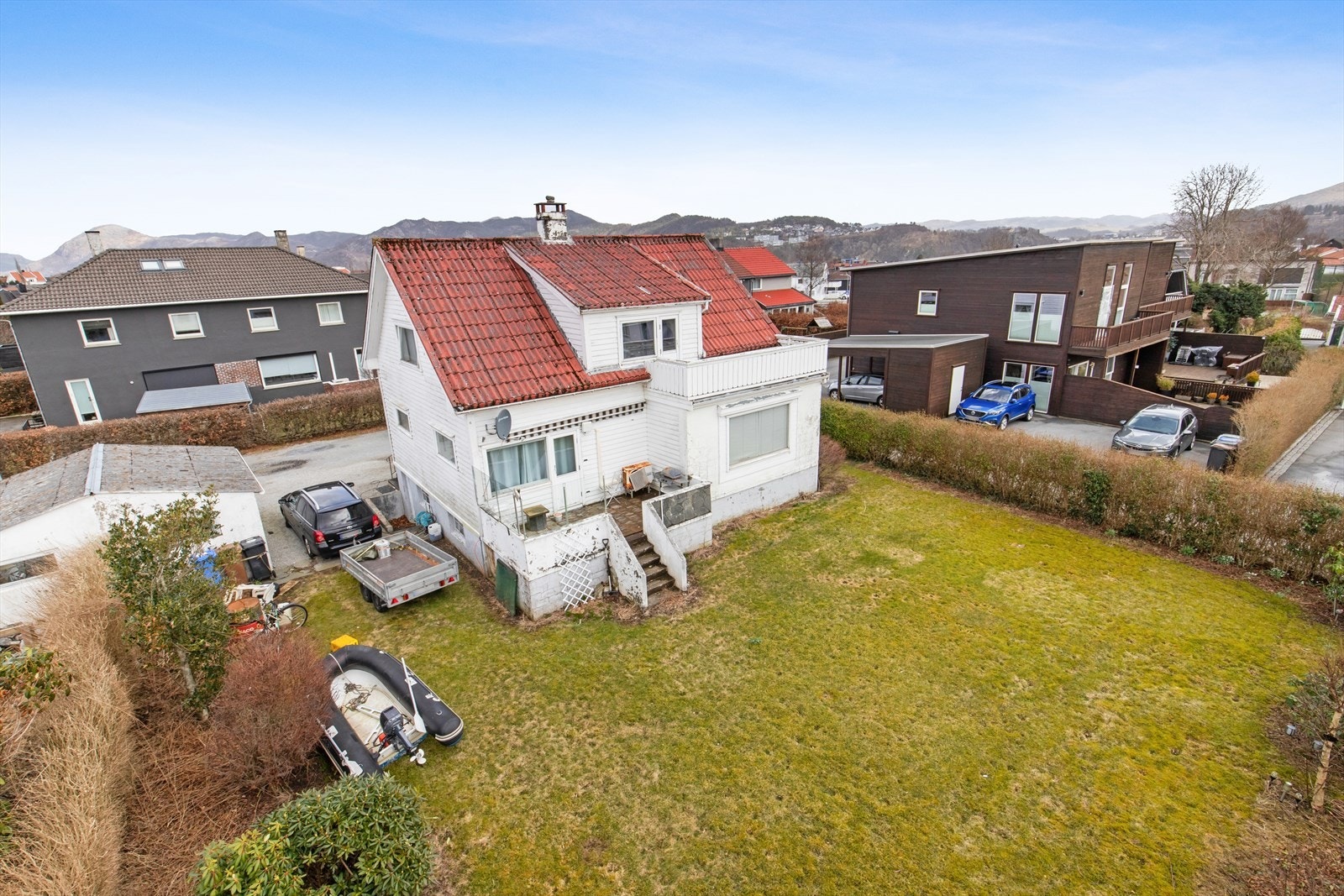 DNB Eiendom V/Sondre Aamodt presenterer Giskegata 3 - En enebolig med renoveringsbehov i et attraktivt og ettertraktet boligområde på Trones! Galleribilde