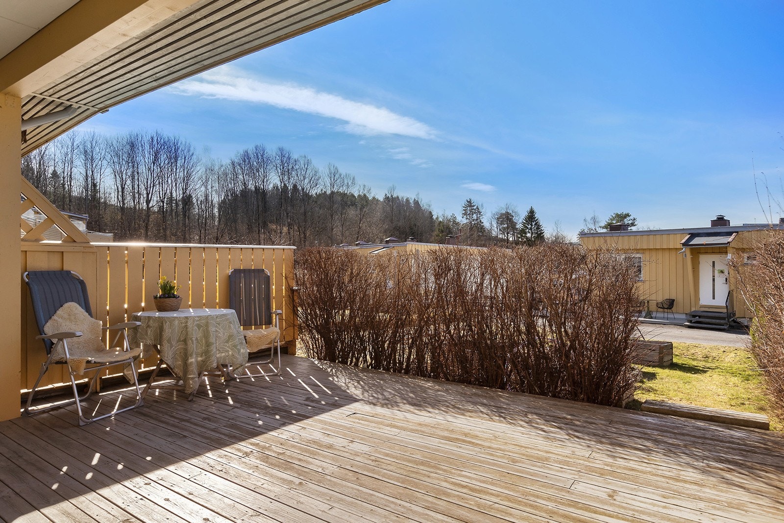 Terrasse av god størrelse. Galleribilde