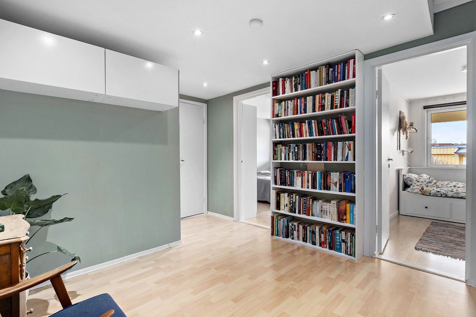 Stue nede. Galleribilde